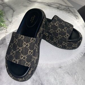 Gucci slides